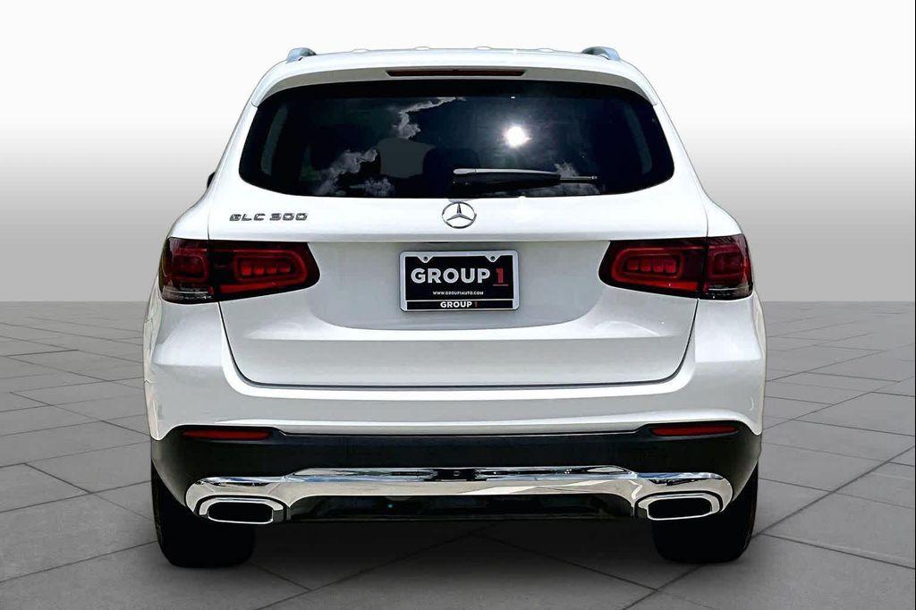 used 2020 Mercedes-Benz GLC 300 car, priced at $19,105