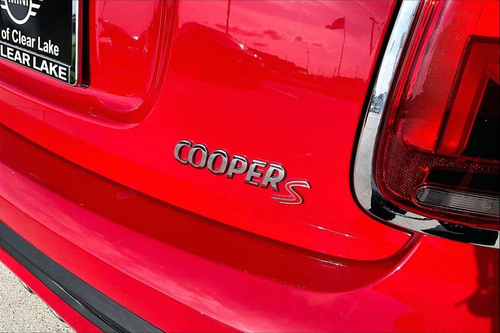 used 2024 MINI Hardtop car, priced at $27,213