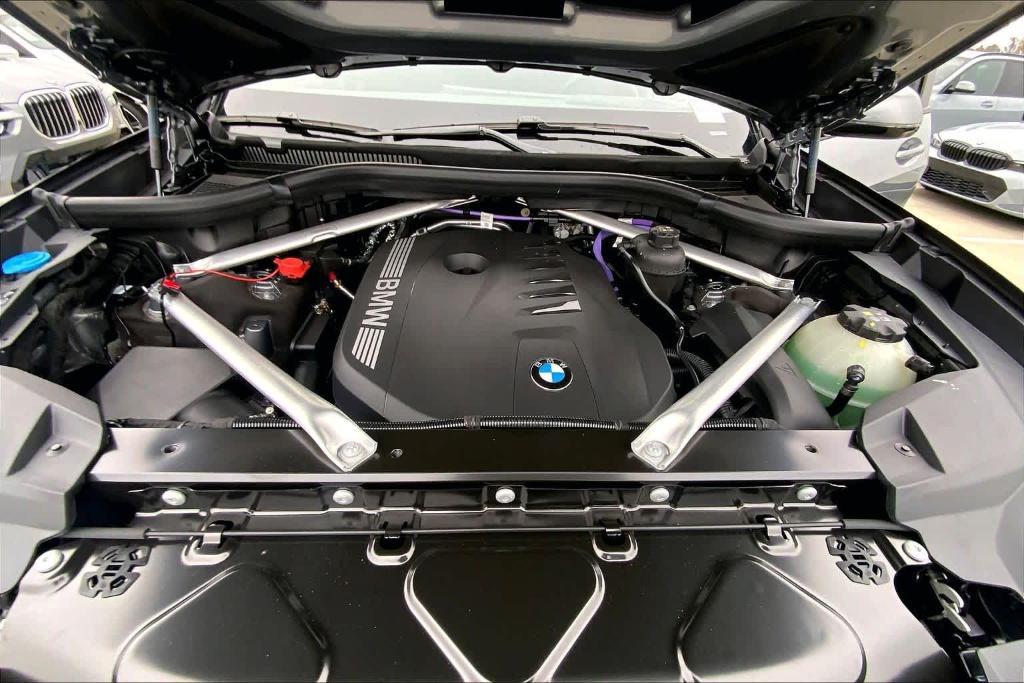 new 2026 BMW X7 car, priced at $99,160