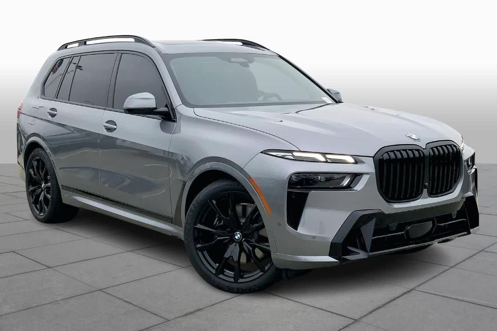 new 2026 BMW X7 car, priced at $99,160