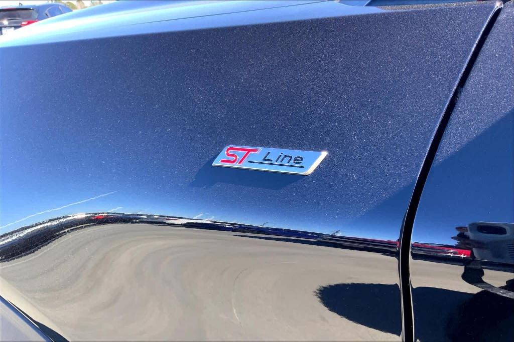 used 2025 Ford Explorer car, priced at $35,800