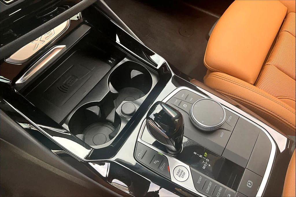 BMW X3 view 15