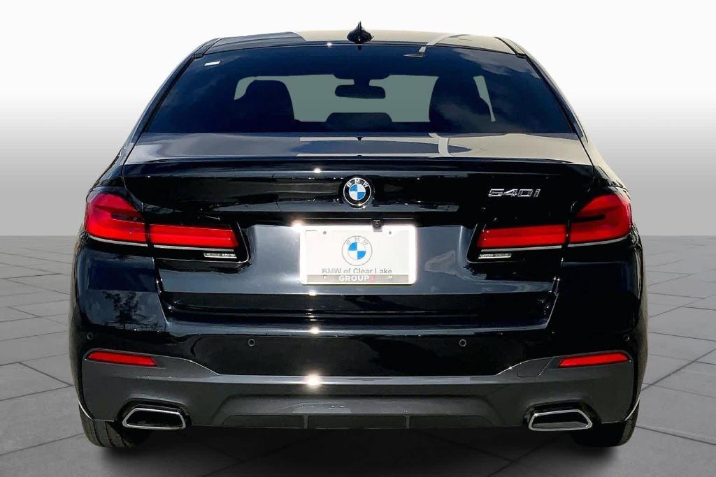 used 2022 BMW 540 car, priced at $35,999