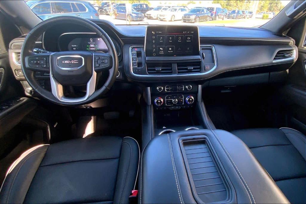 used 2022 GMC Yukon car, priced at $43,988