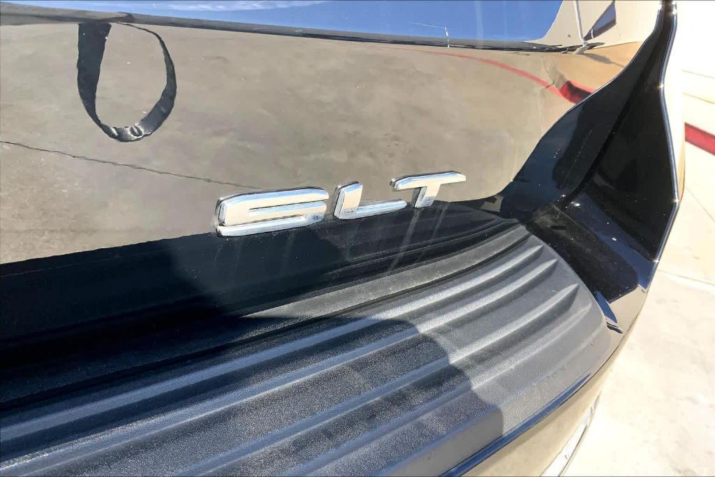 used 2022 GMC Yukon car, priced at $43,988