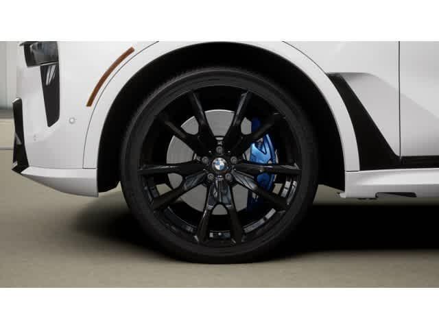 new 2026 BMW X7 car, priced at $100,115