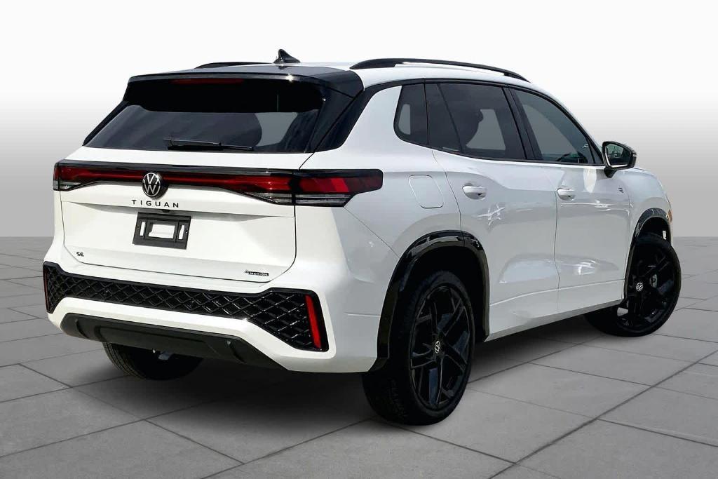 used 2025 Volkswagen Tiguan car, priced at $33,988