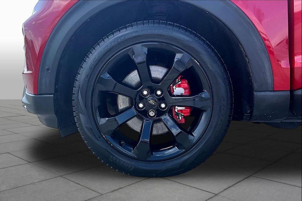 used 2021 Ford Explorer car, priced at $23,125