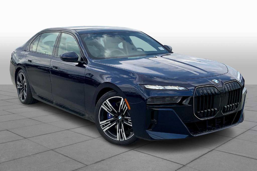 new 2025 BMW 760 car, priced at $119,293