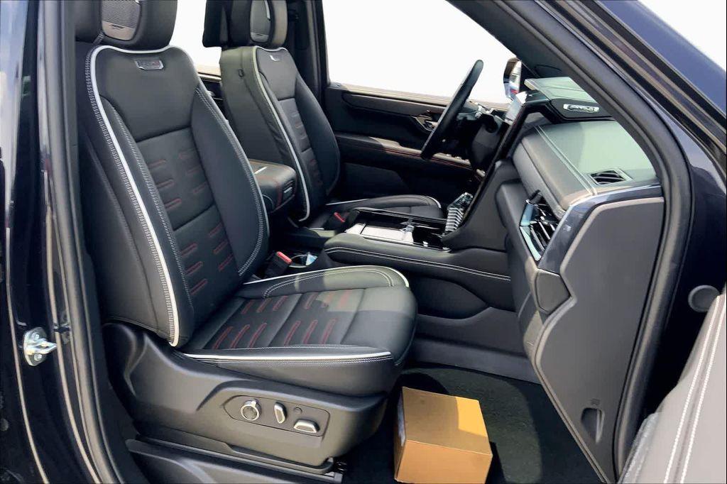 used 2025 GMC Yukon XL car, priced at $83,213