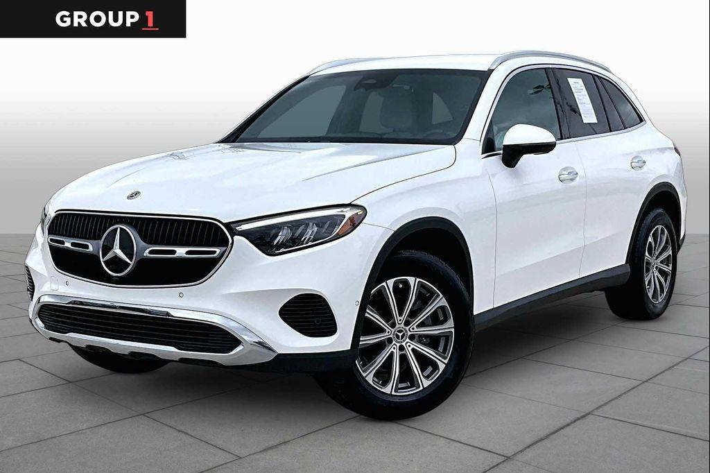 used 2023 Mercedes-Benz GLC 300 car, priced at $35,224
