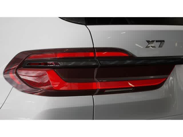 new 2026 BMW X7 car, priced at $122,540