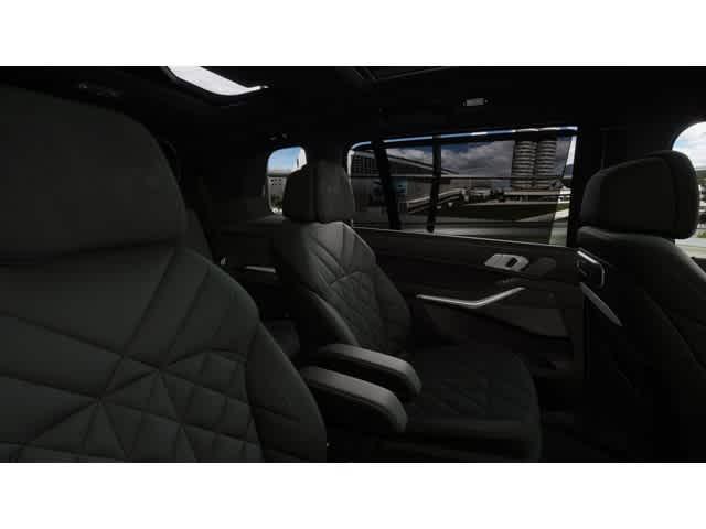 new 2026 BMW X7 car, priced at $99,760