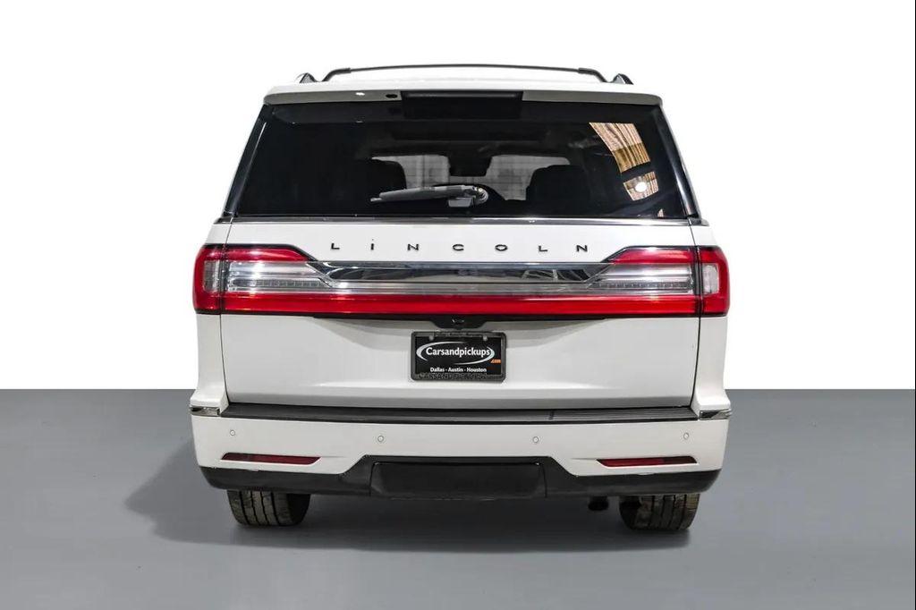 used 2021 Lincoln Navigator car, priced at $39,995