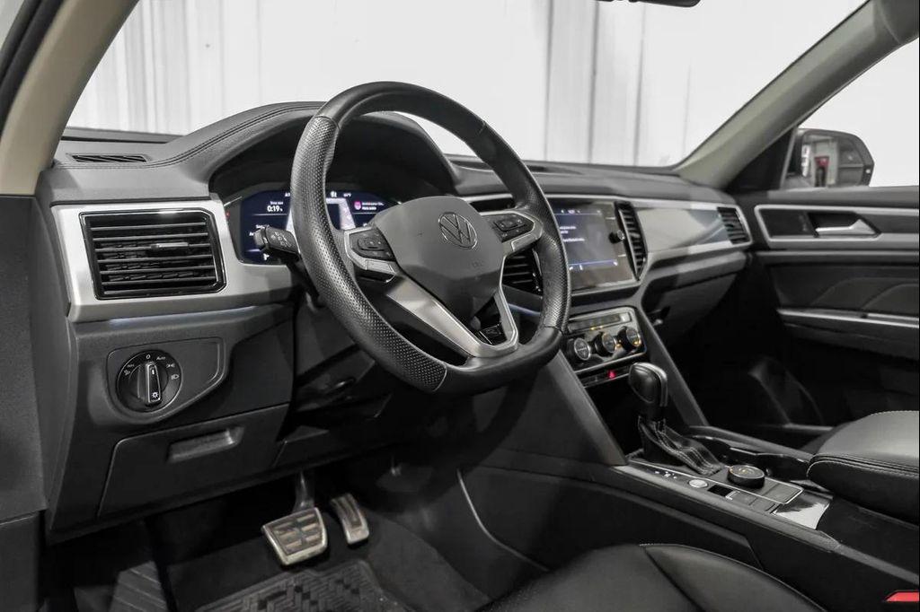 used 2023 Volkswagen Atlas car, priced at $30,995