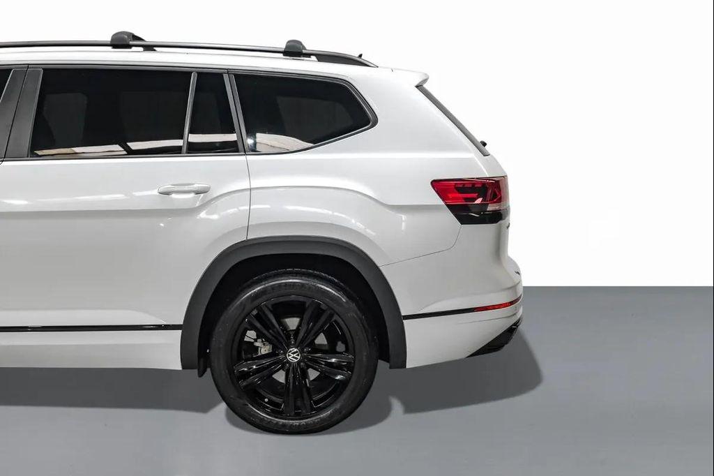 used 2023 Volkswagen Atlas car, priced at $30,995