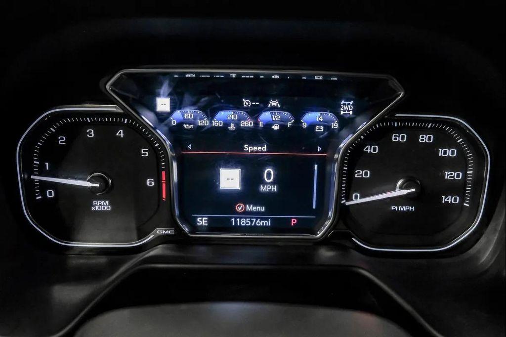 used 2021 GMC Yukon car, priced at $38,995