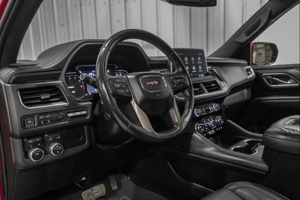 used 2021 GMC Yukon car, priced at $38,995
