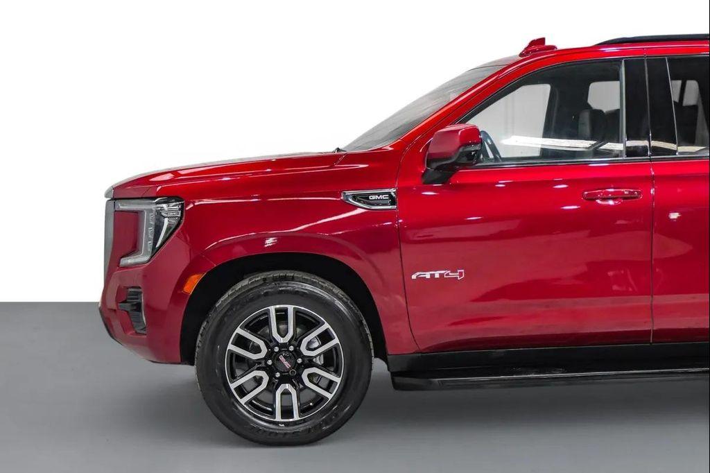 used 2021 GMC Yukon car, priced at $38,995