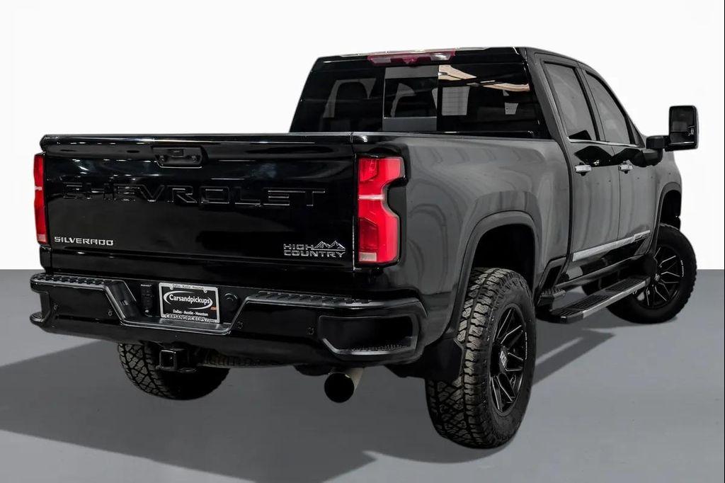 used 2024 Chevrolet Silverado 2500 car, priced at $59,995