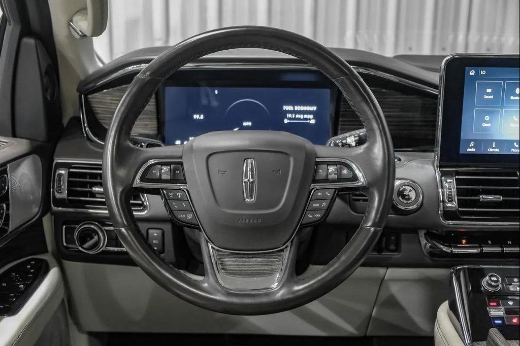used 2020 Lincoln Navigator car, priced at $35,995