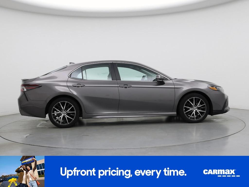 used 2024 Toyota Camry Hybrid car, priced at $32,998