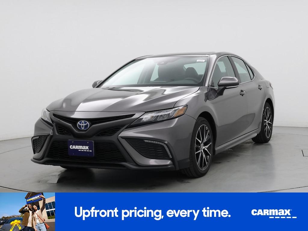 used 2024 Toyota Camry Hybrid car, priced at $32,998