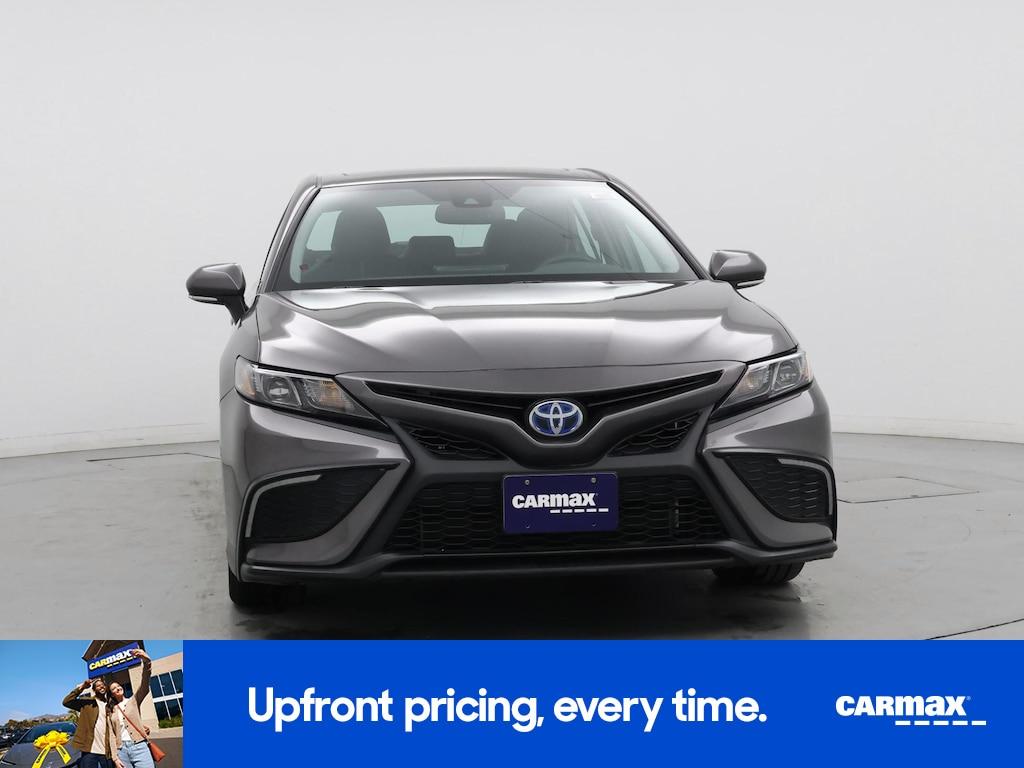 used 2024 Toyota Camry Hybrid car, priced at $32,998