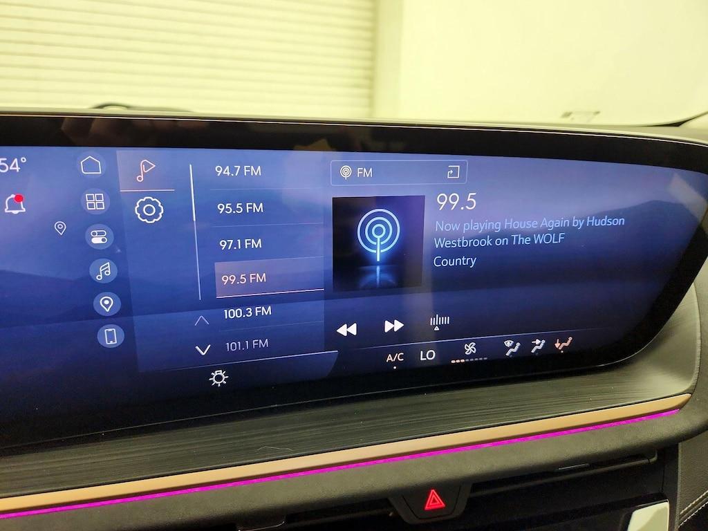 used 2025 Buick Envision car, priced at $31,998