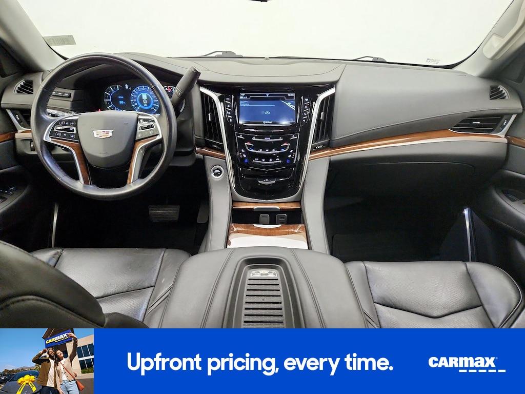 used 2020 Cadillac Escalade car, priced at $48,998