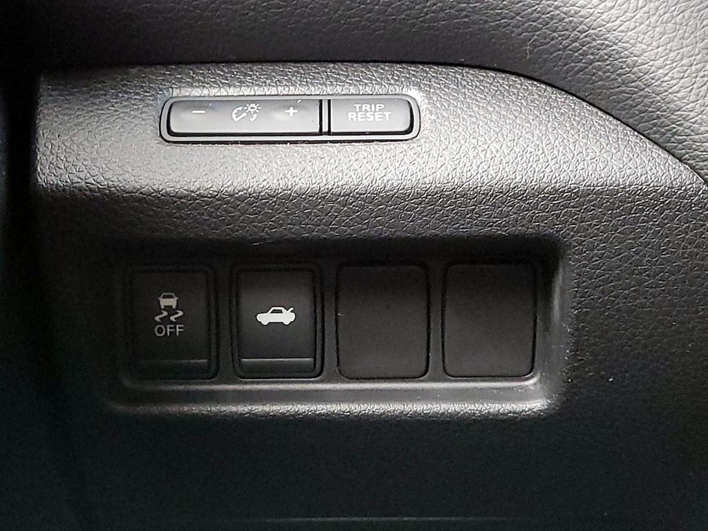 used 2015 Nissan Altima car, priced at $9,998