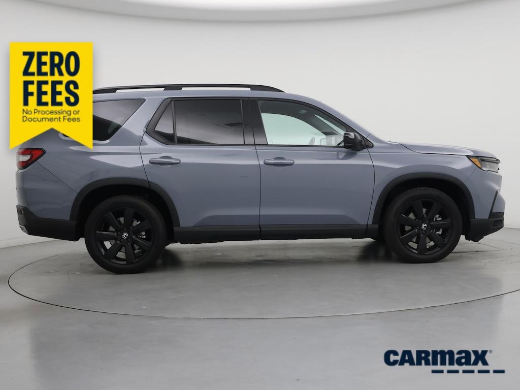 used 2025 Honda Pilot car, priced at $42,998
