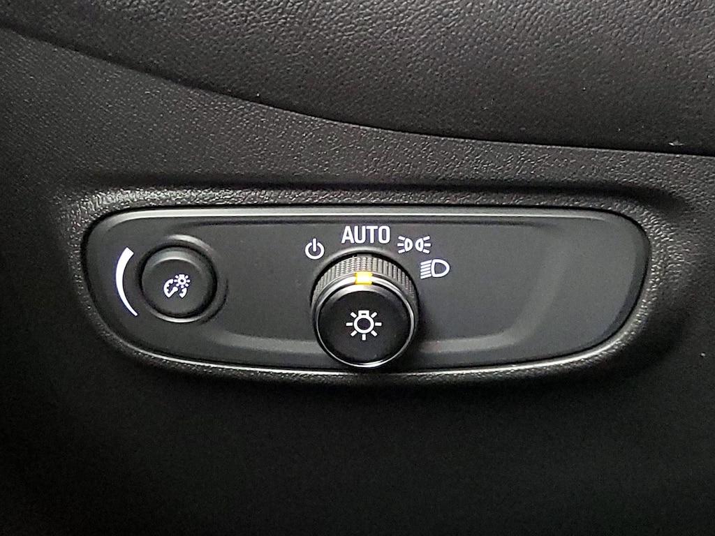 used 2023 Chevrolet Equinox car, priced at $22,998