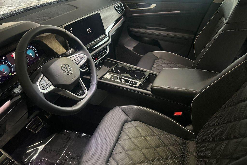 new 2026 Volkswagen Atlas car, priced at $55,703