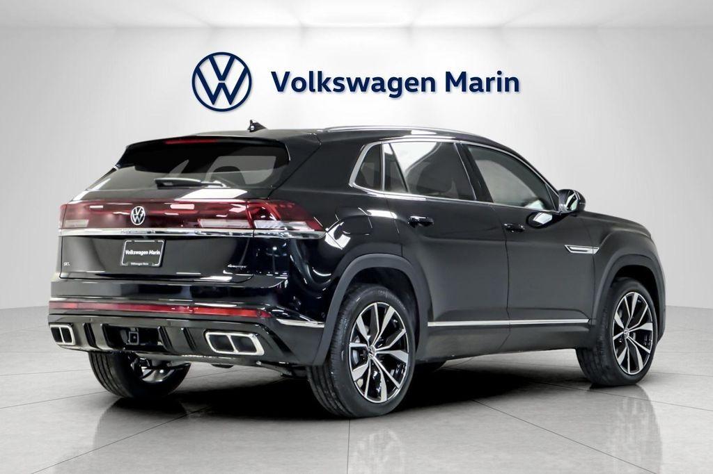 new 2026 Volkswagen Atlas Cross Sport car, priced at $54,108