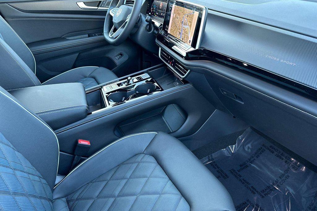 new 2026 Volkswagen Atlas Cross Sport car, priced at $54,108