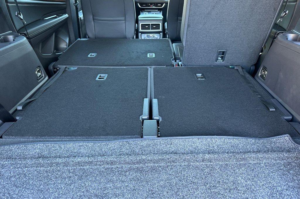 new 2026 Volkswagen Atlas car, priced at $40,149