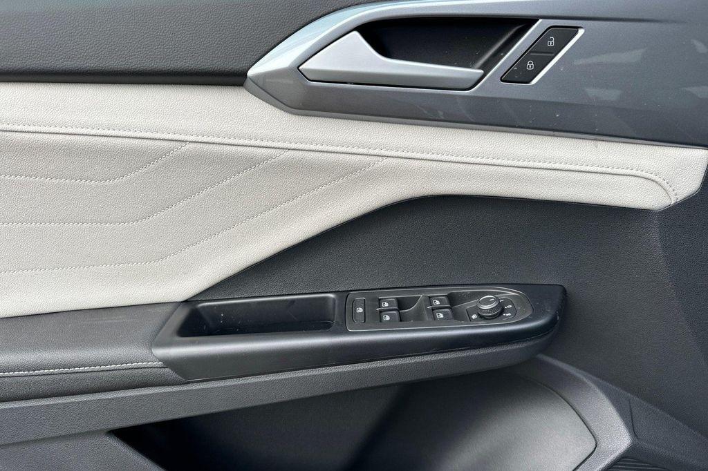 new 2026 Volkswagen Taos car, priced at $36,104