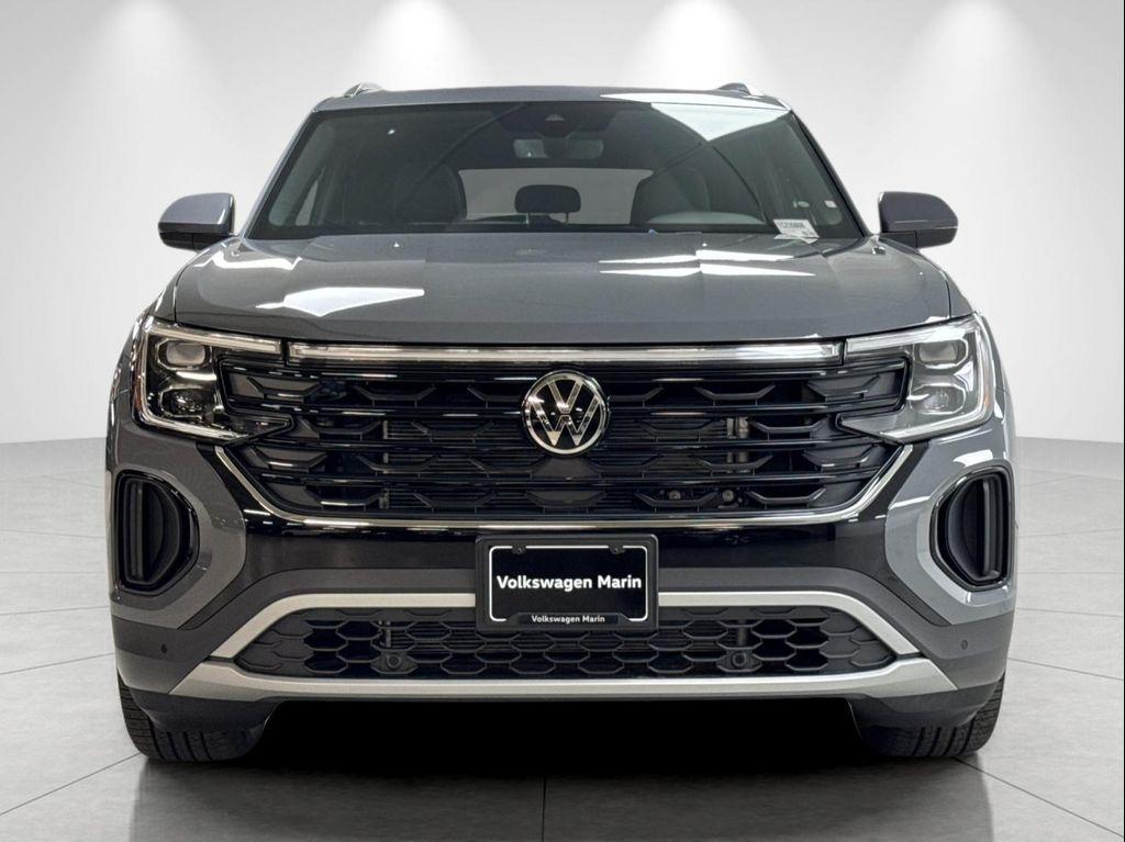 new 2026 Volkswagen Atlas Cross Sport car, priced at $47,372