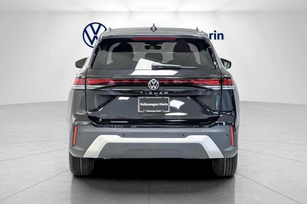 new 2026 Volkswagen Tiguan car, priced at $31,380