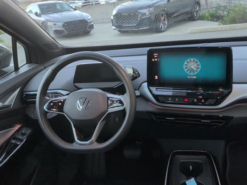 used 2023 Volkswagen ID.4 car, priced at $20,999