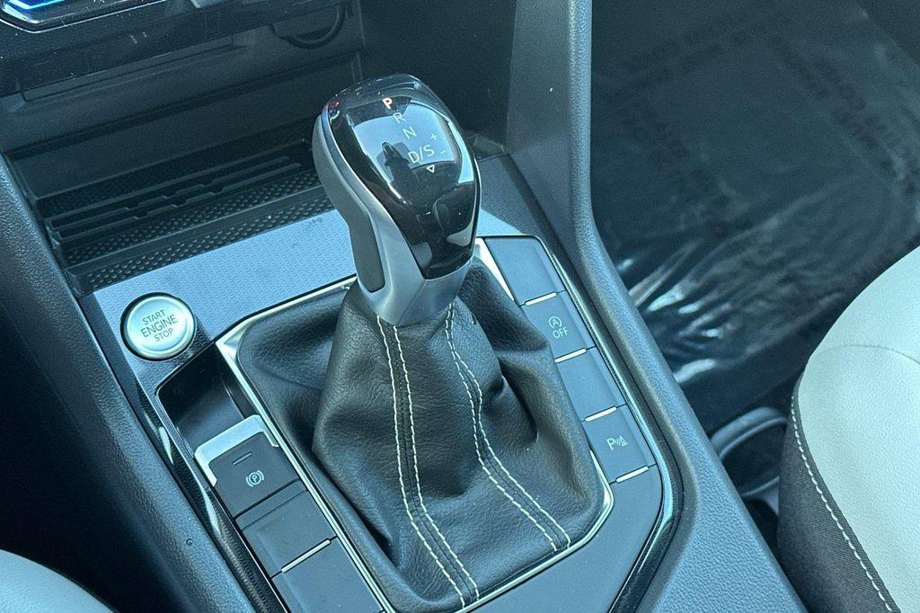 new 2026 Volkswagen Taos car, priced at $32,217