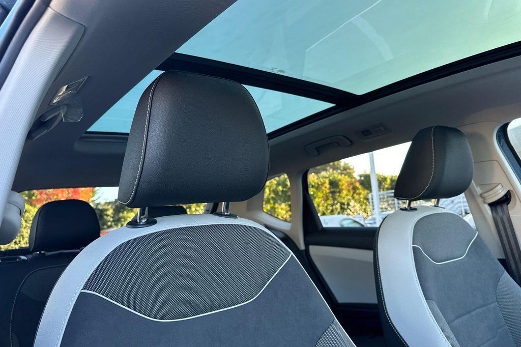 new 2026 Volkswagen Taos car, priced at $32,217