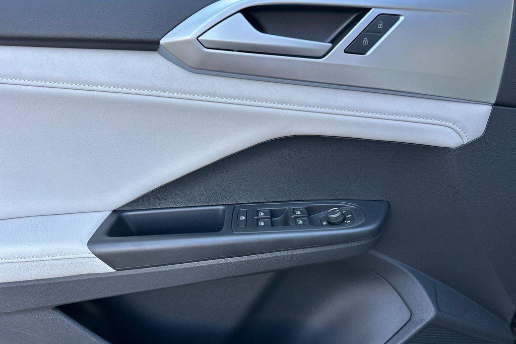 new 2026 Volkswagen Taos car, priced at $32,902