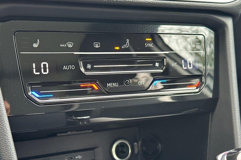 new 2026 Volkswagen Taos car, priced at $32,217