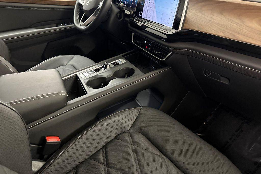 new 2026 Volkswagen Atlas car, priced at $41,908