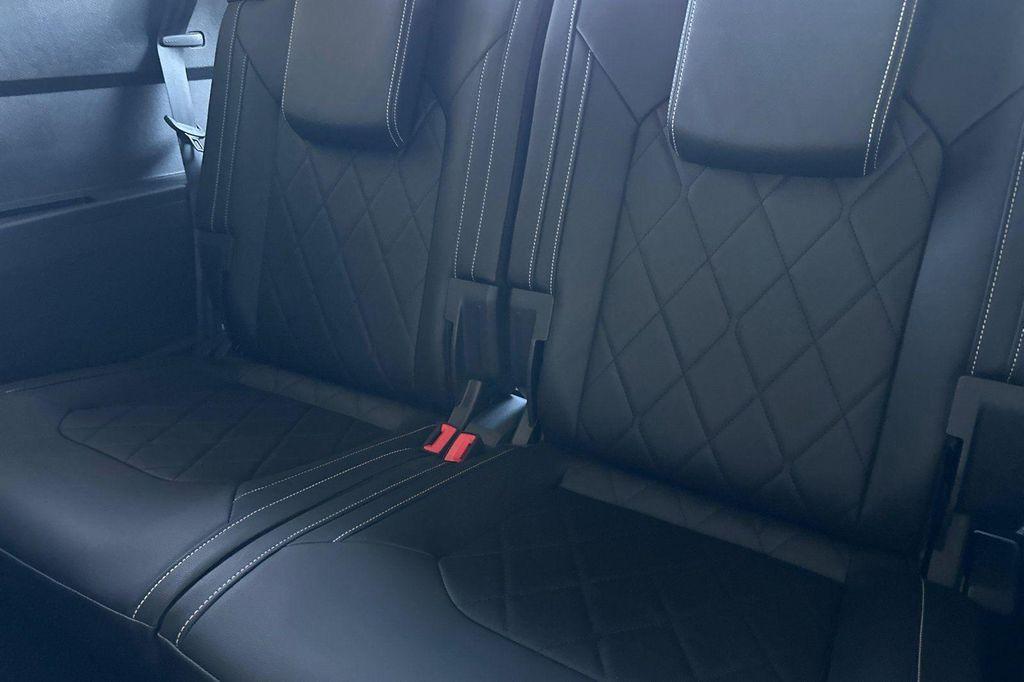 new 2026 Volkswagen Atlas car, priced at $55,492