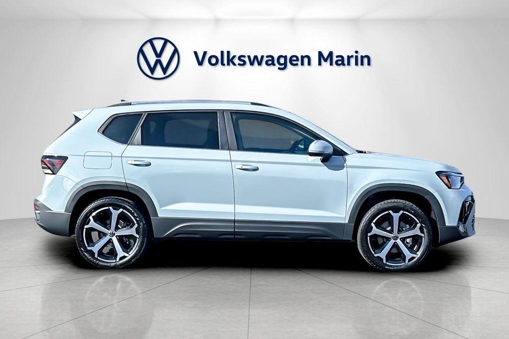 new 2026 Volkswagen Taos car, priced at $36,929