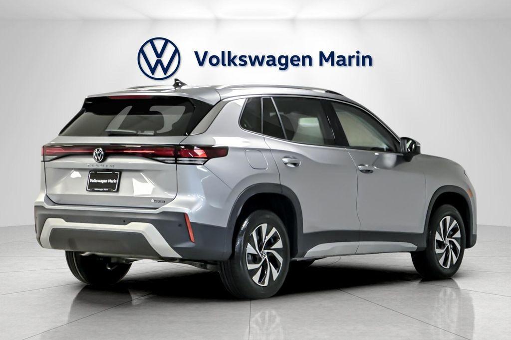 new 2026 Volkswagen Tiguan car, priced at $32,136