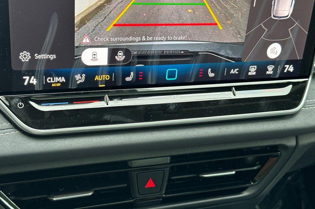 new 2026 Volkswagen Tiguan car, priced at $35,896